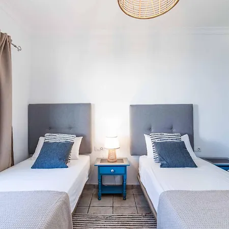 Casa Lily Коста Бланка
