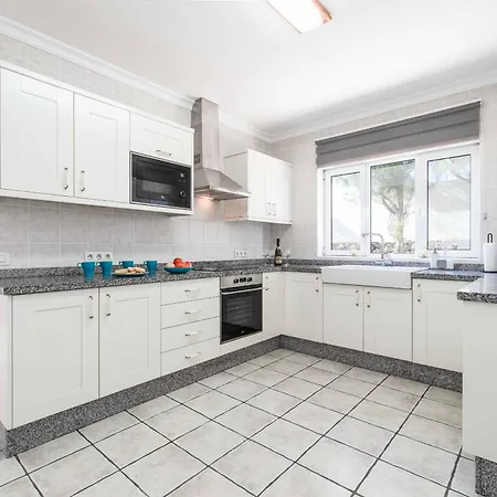 Casa Lily فيلة بلايا بلانكا